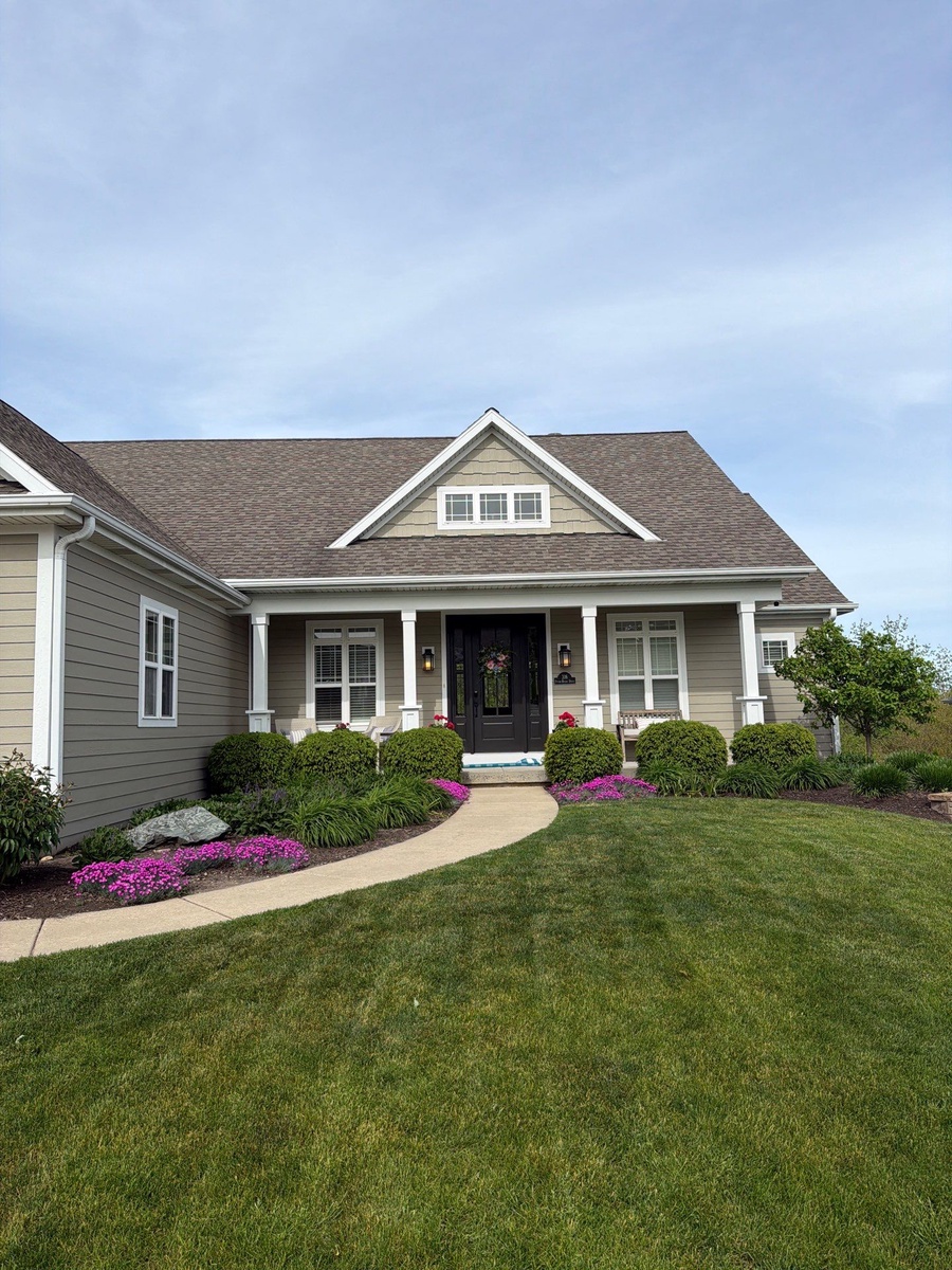 Kris B. 316 S Stone Ridge Dr, Lake Geneva, WI