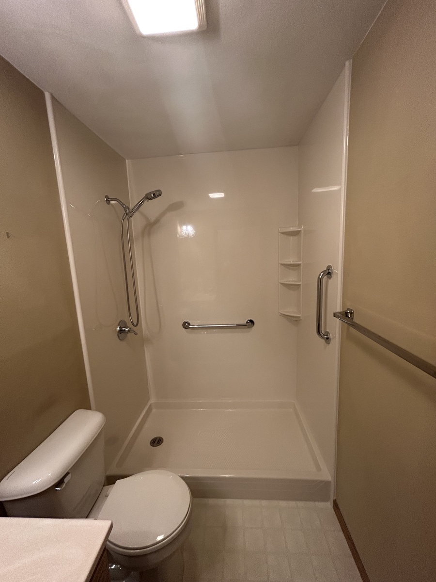 299 Sunnybrook Drive , Oshkosh, WI, US