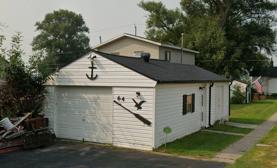 64 Hird Street , Niagara Falls, NY, US