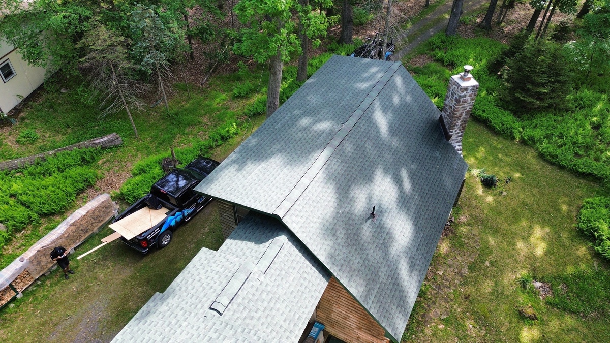249 Stillwater Drive , Pocono Summit, PA, US