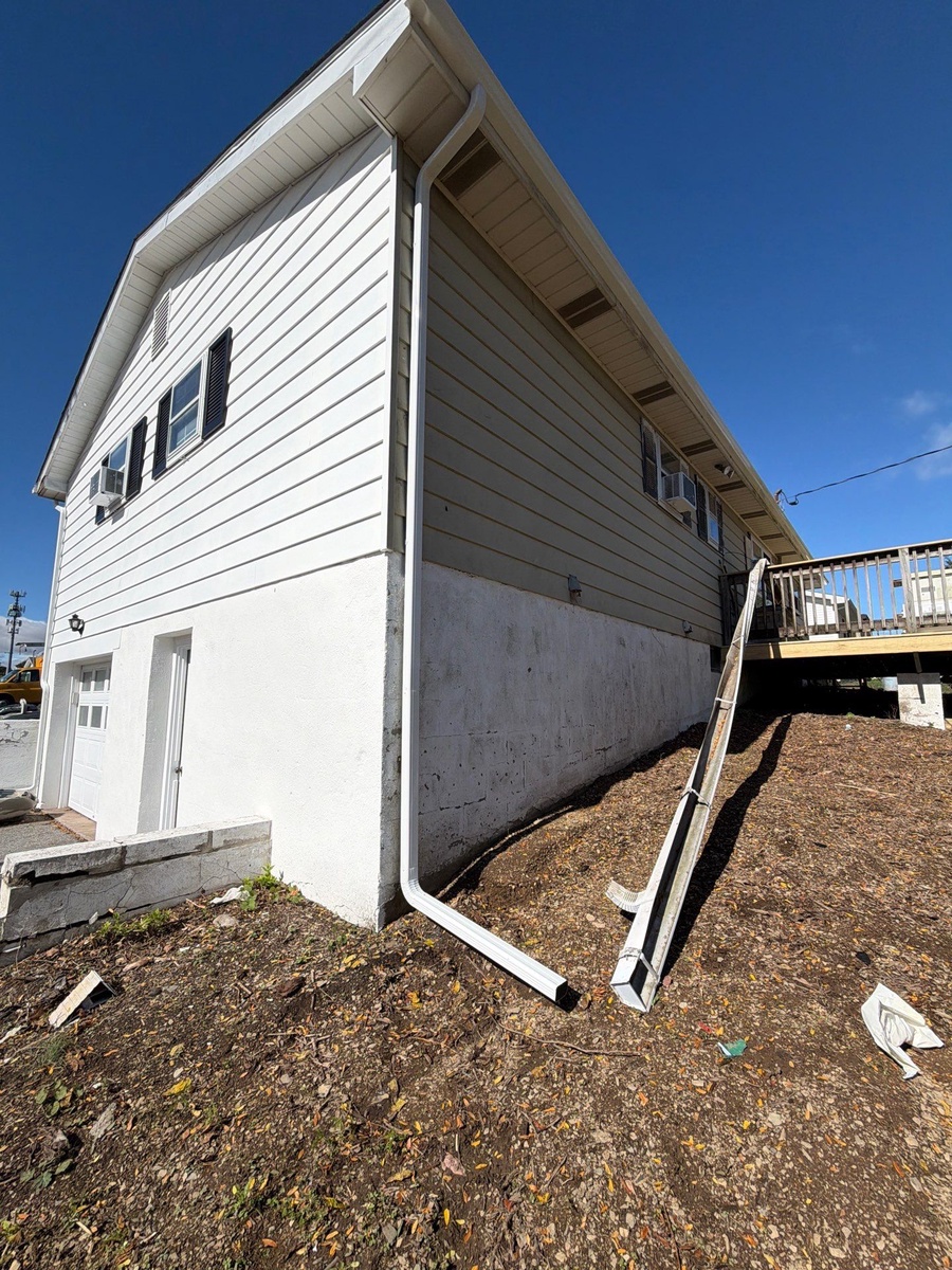 5631 Manor Rd , Schnecksville, PA, US