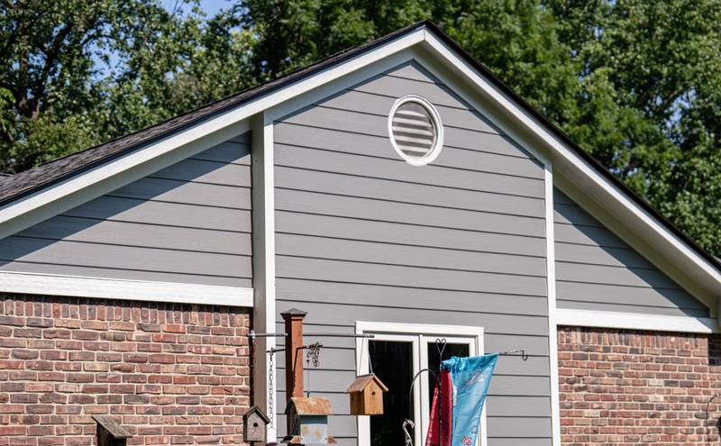 Indy Roof and Restoration — Vinyl Siding
