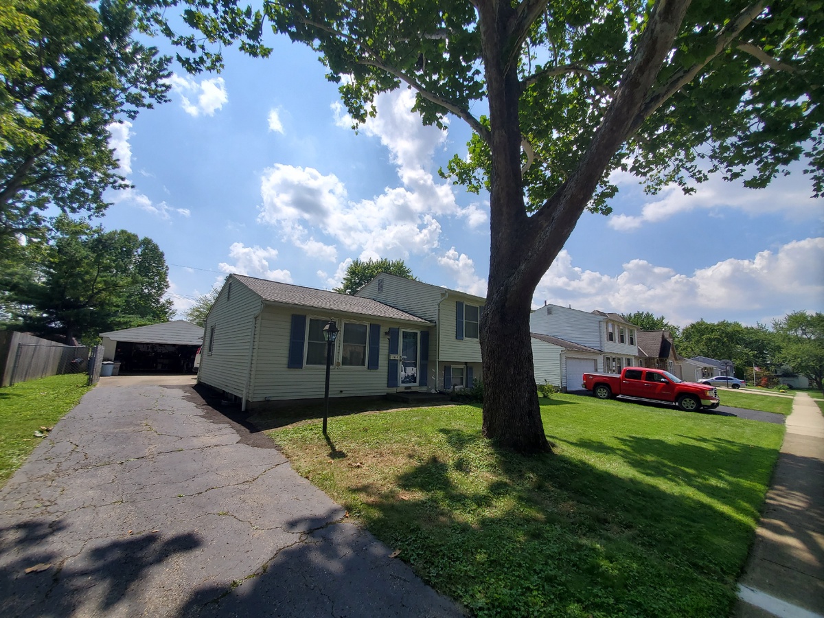 3559 Makassar Dr , Westerville, OH, US