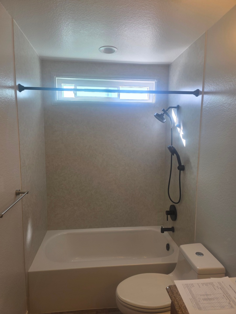 Escondido, CA, 92027, US
