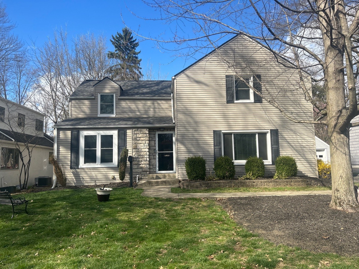 128 West North Street , Worthington, OH, US