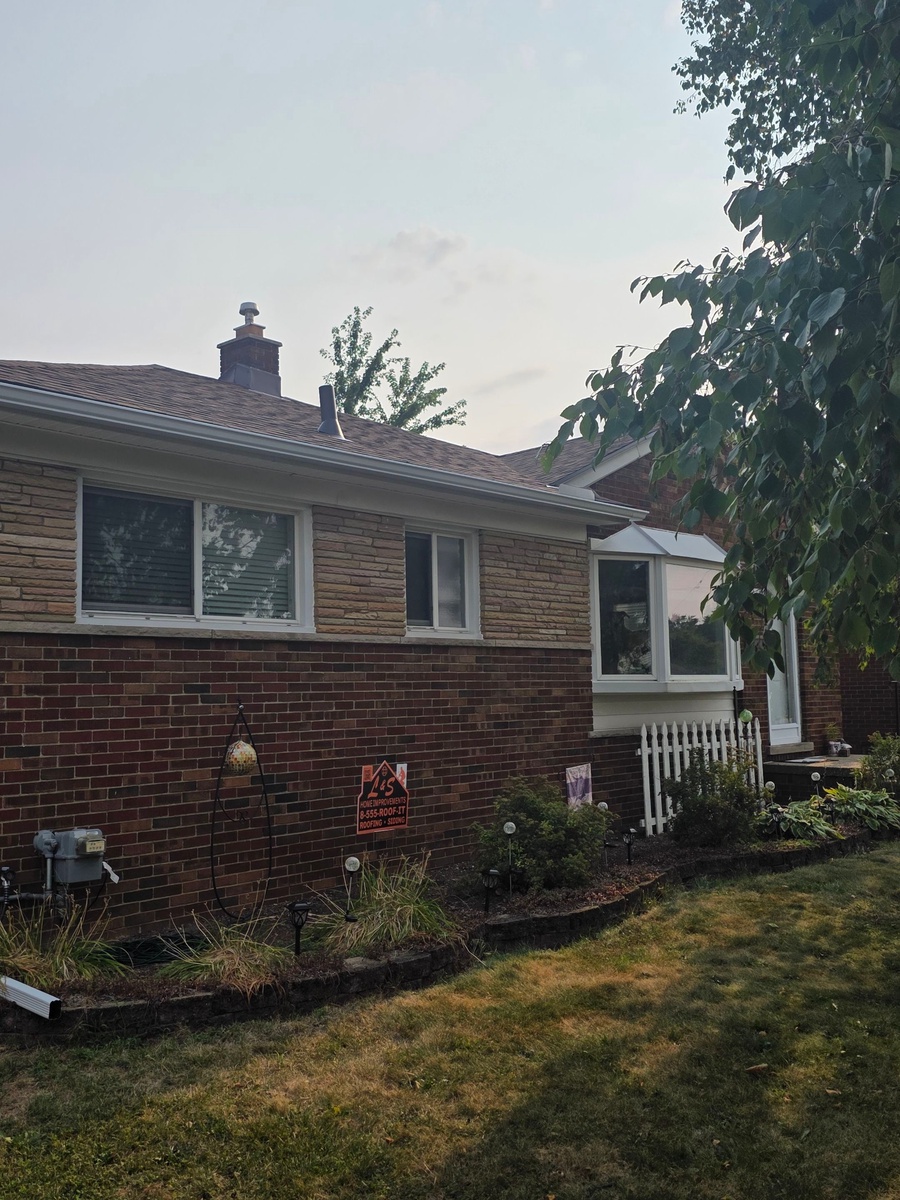 20619 Sunnyside Street , St. Clair Shores, MI, US