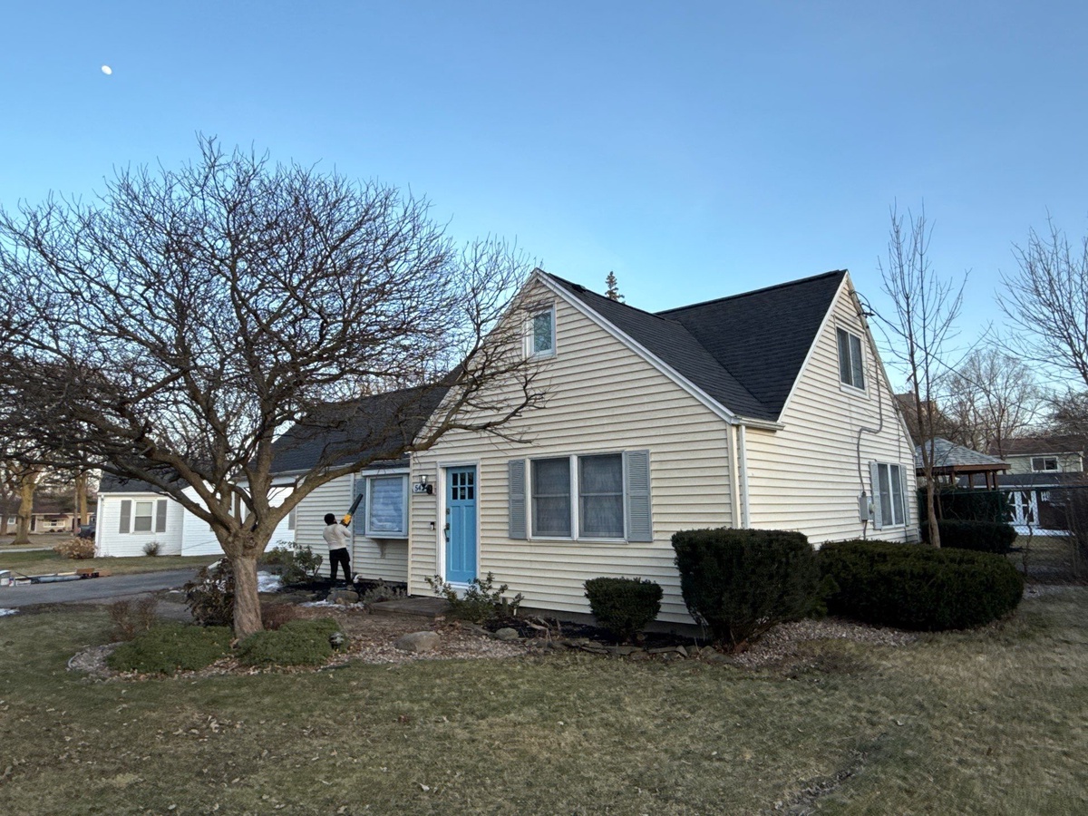 542 Meadowbrook Drive , Lewiston, NY, US