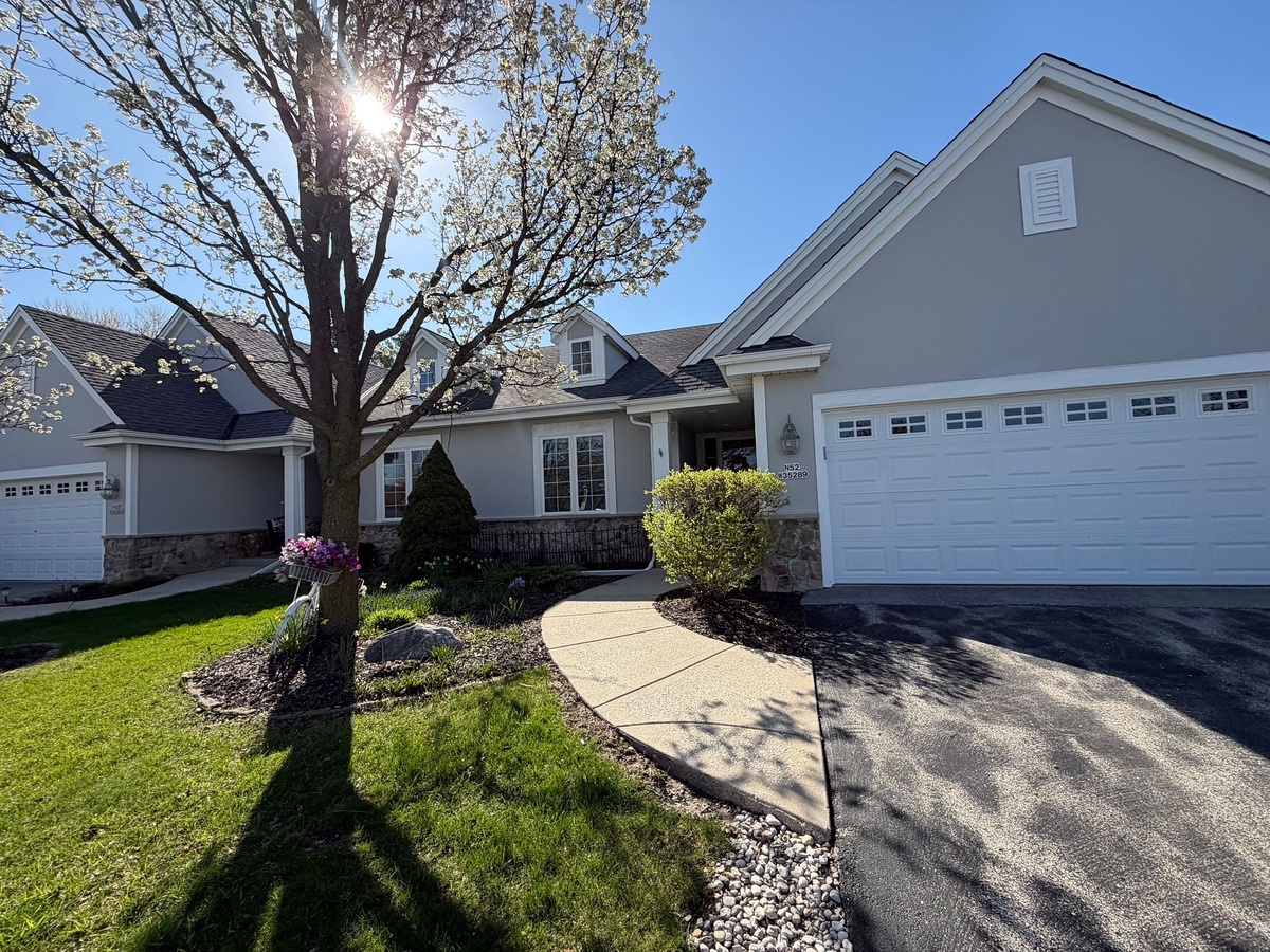 N52W35289 Lighthouse Lane , Oconomowoc, WI, US