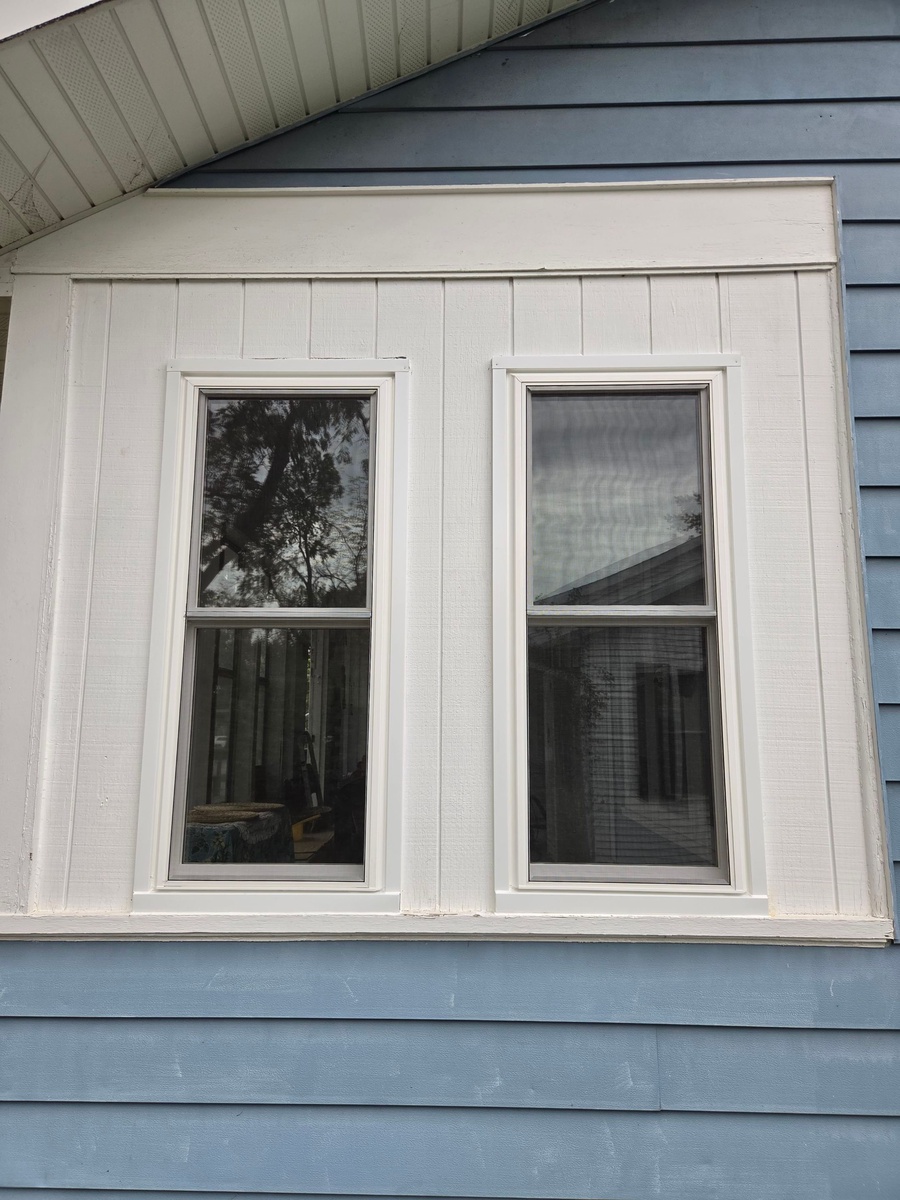 115 East Roberts Street , Holmen, WI, US