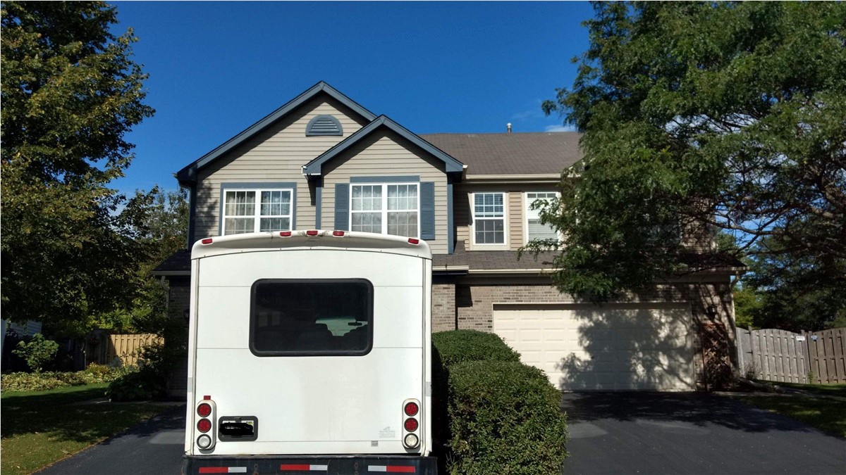 1268 Derby Lane , Mundelein, IL, US