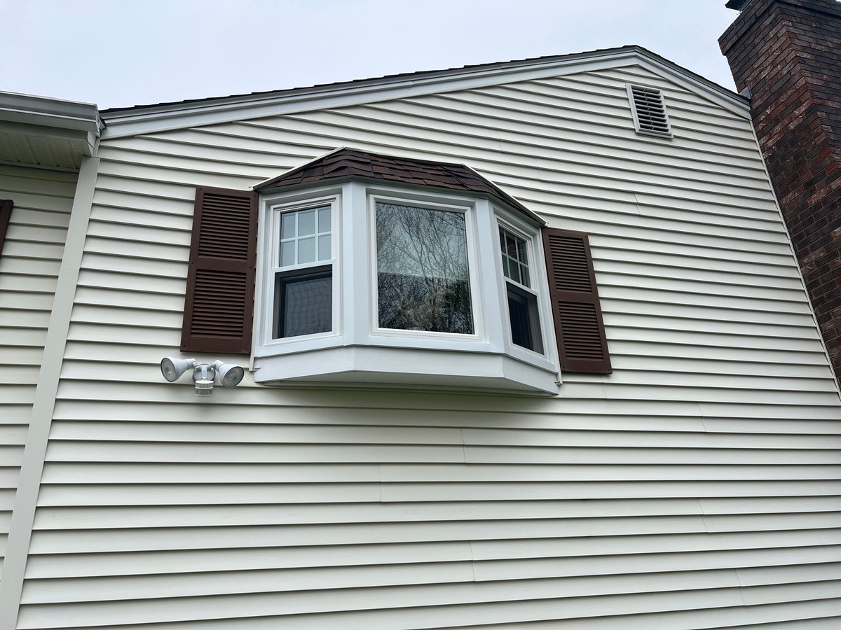 288 Alexander Drive , Manchester, NH, US