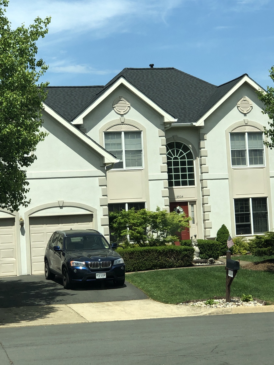 Willow Falls Drive, Herndon, VA, US