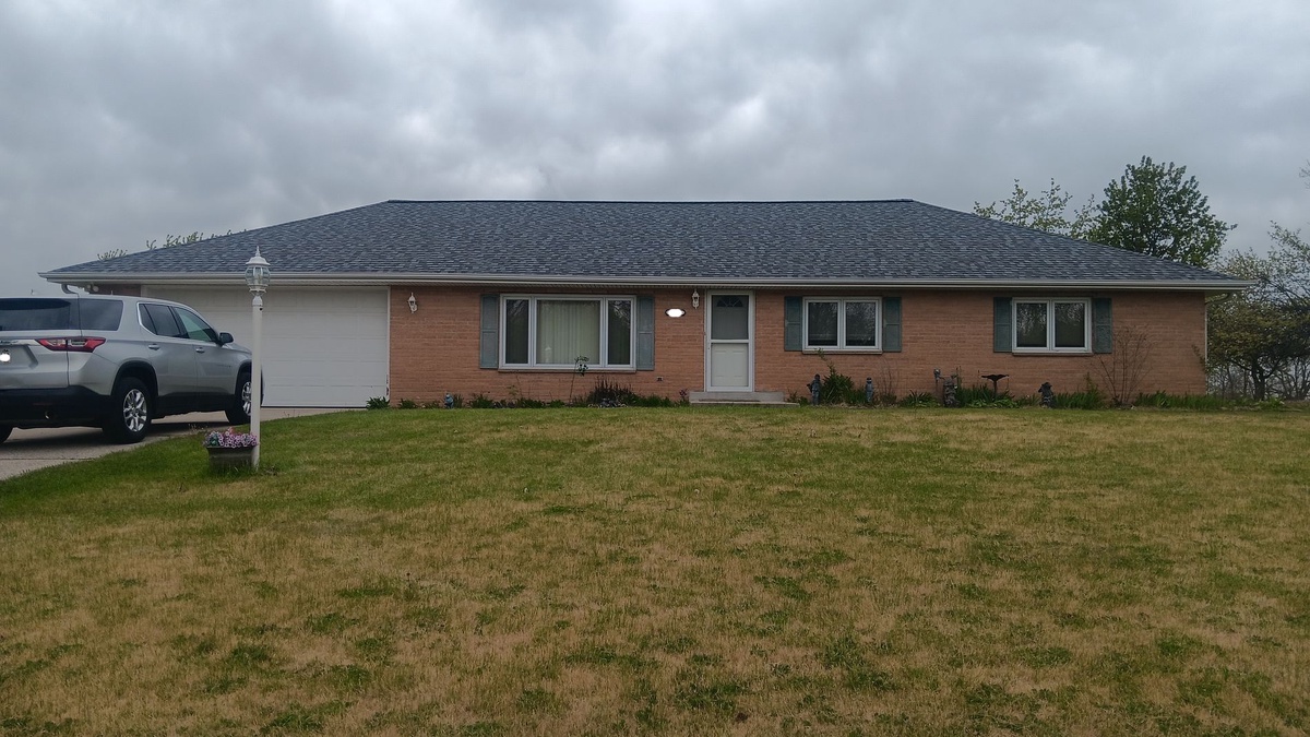 W249S7860 Center Drive , Mukwonago, WI, US