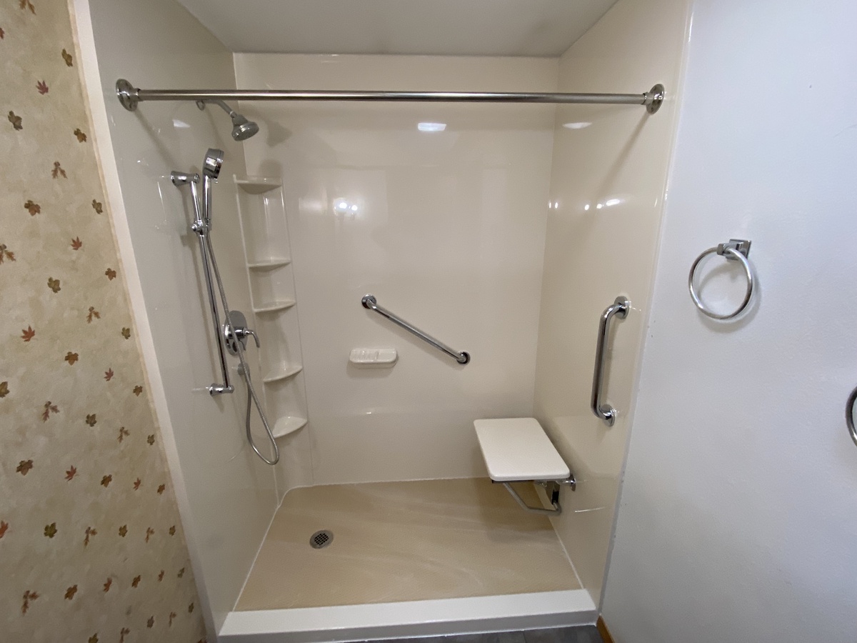 W15279 East Willow Road , Birnamwood, WI, US