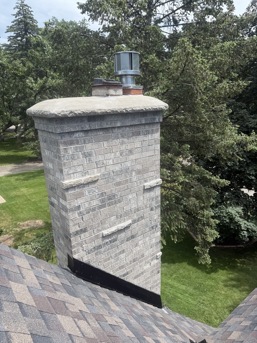 7236 Oak Grove Boulevard , Minneapolis, MN, US