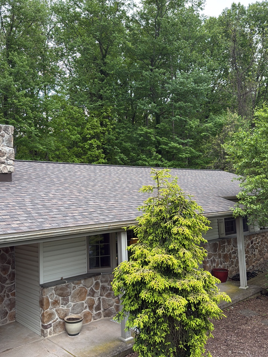 828 Silver Lake Road , Lewisberry, PA, US