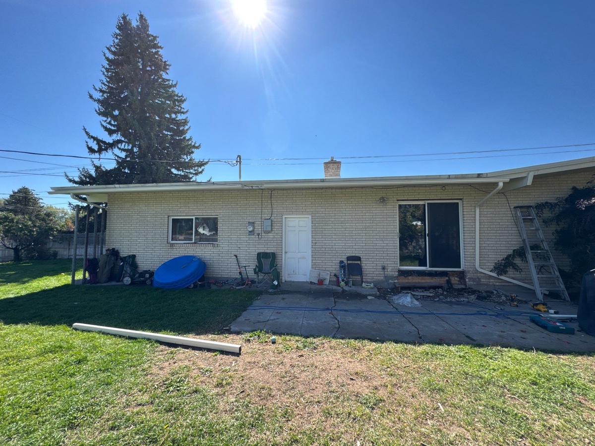 3305 East Sunnyside Road , Ammon, ID, US