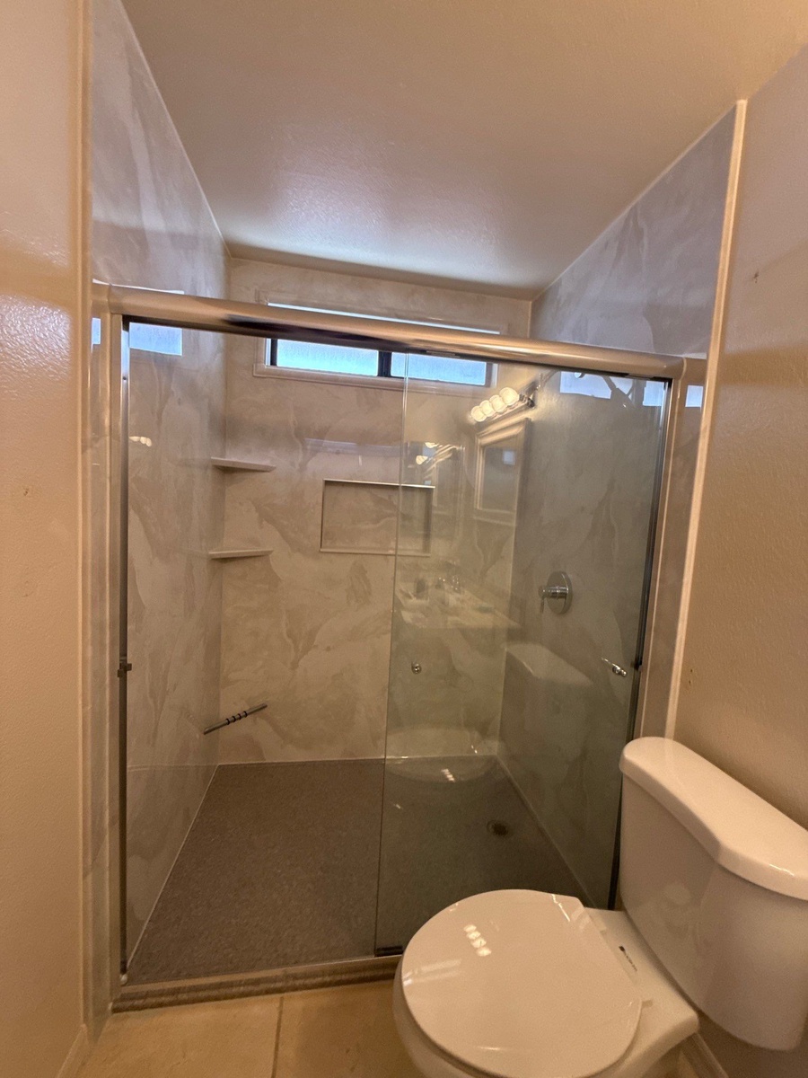 Santee, CA, 92071, US