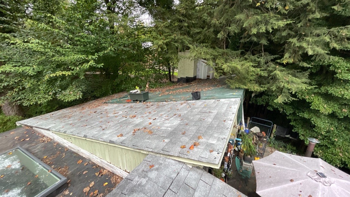 6693 Macarthur Boulevard , Bethesda, MD, US