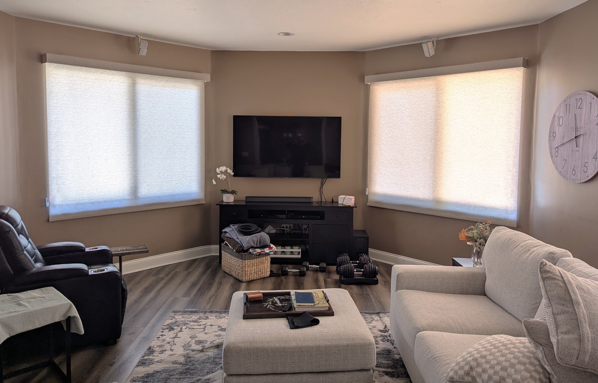 Los Angeles, CA, 91344, US