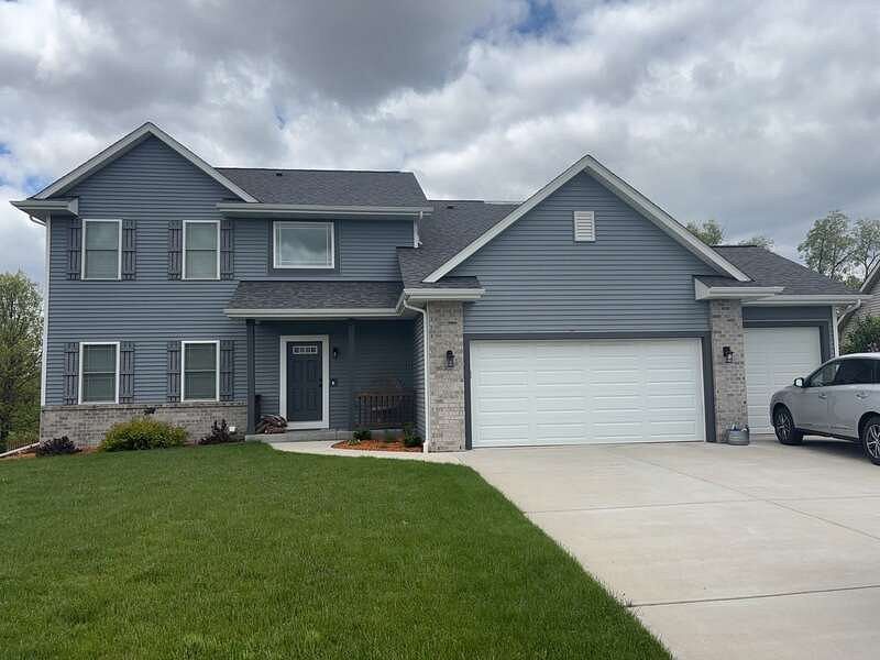 N7975 Woody Lane , Ixonia, WI, US