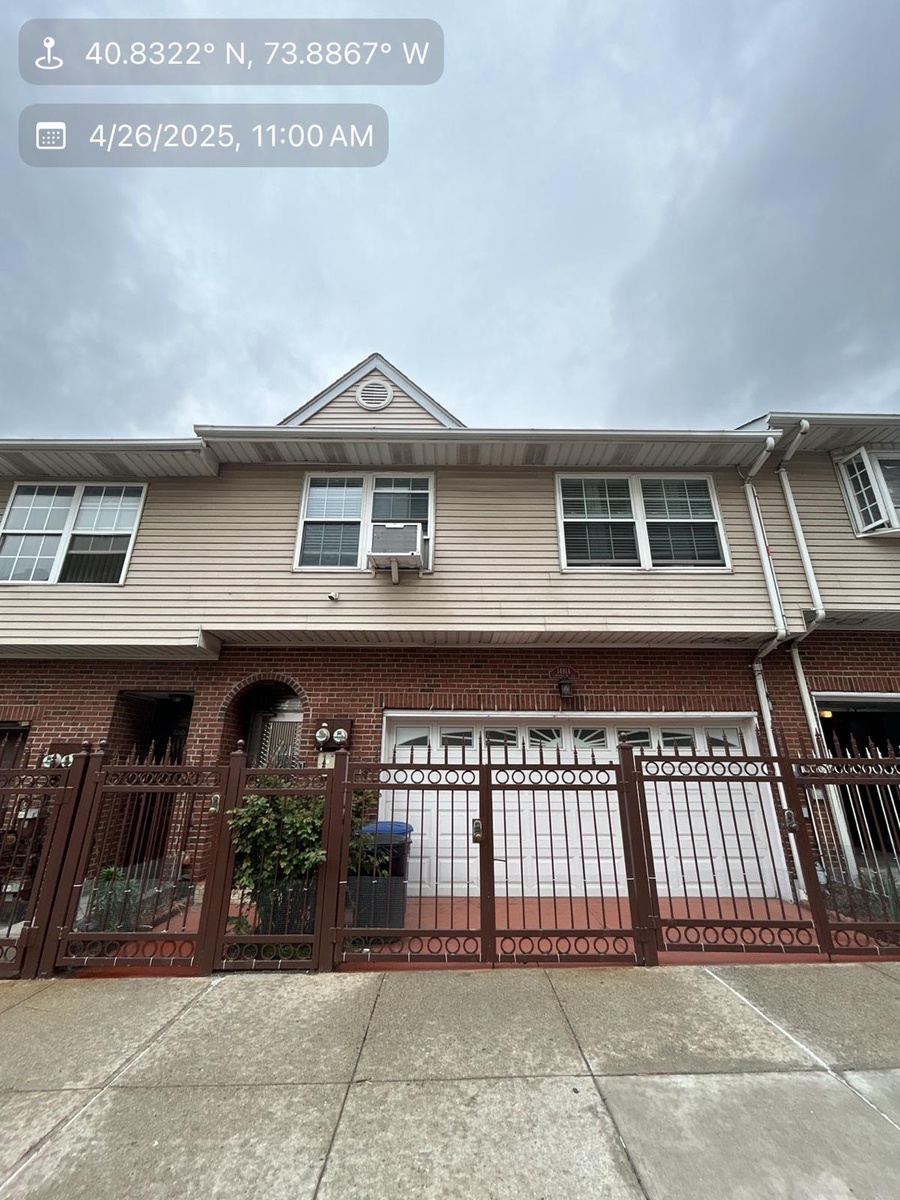 1481A Longfellow Avenue , The Bronx, NY, US