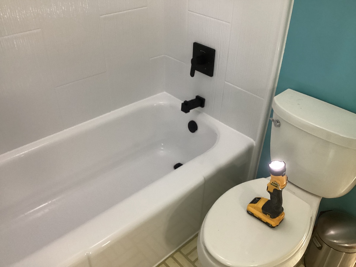 Menomonee Falls, WI, 53051, US
