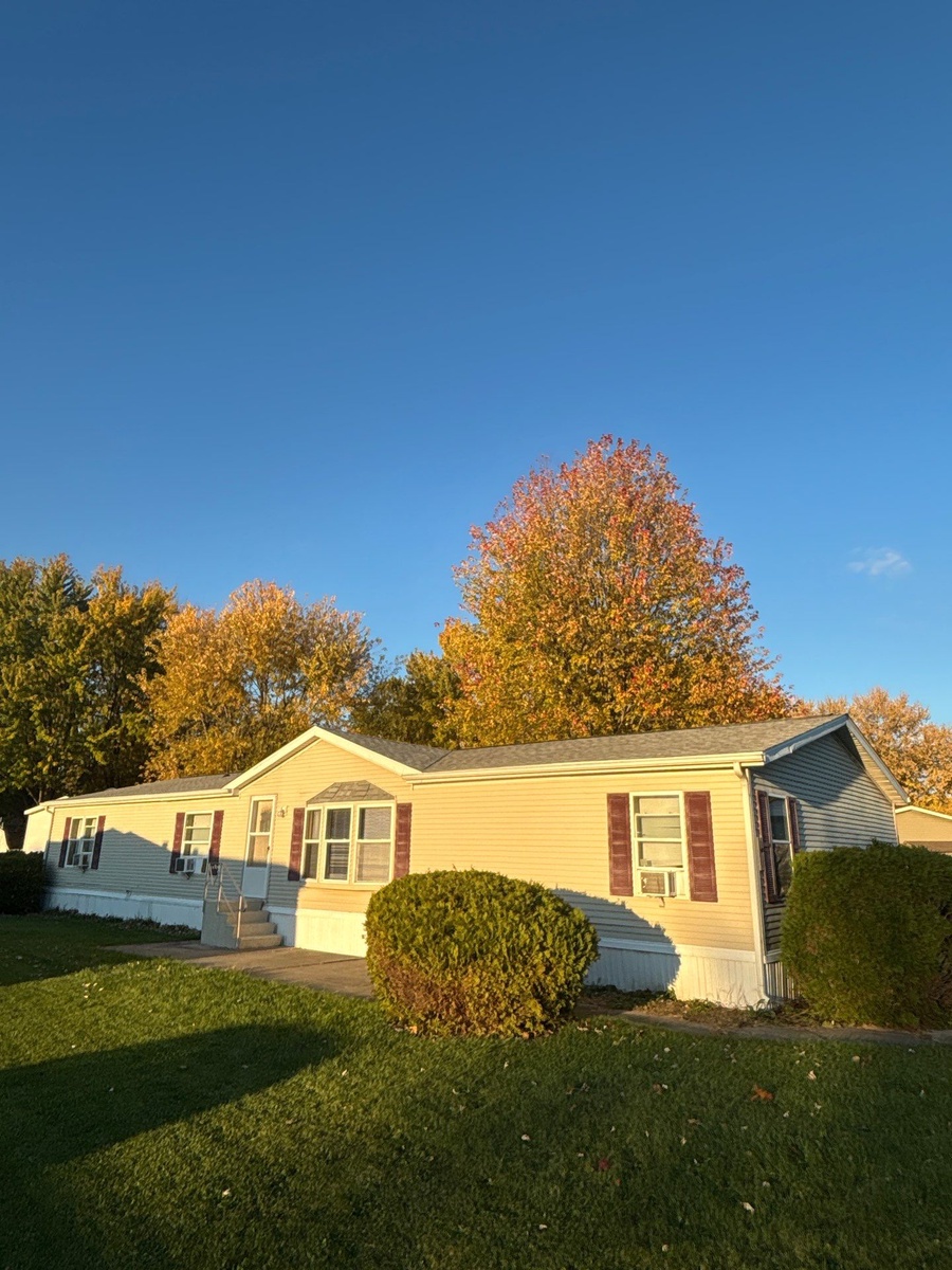Goshen, IN, 46526, US