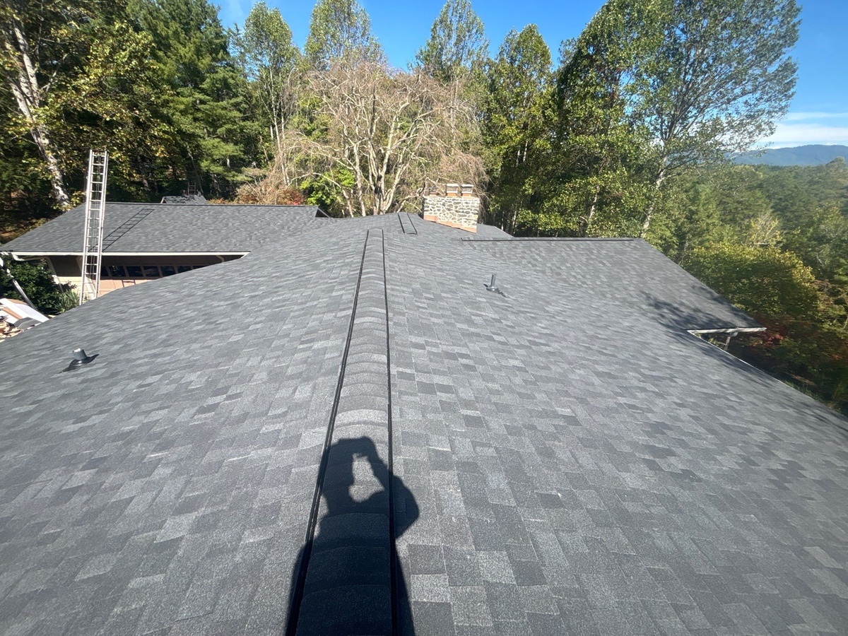 188 Pinecrest Drive , Alexander, NC, US