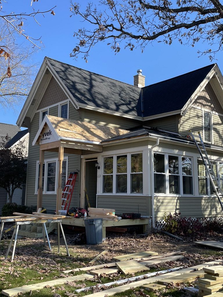 203 North Walnut Street , Oconomowoc, WI, US