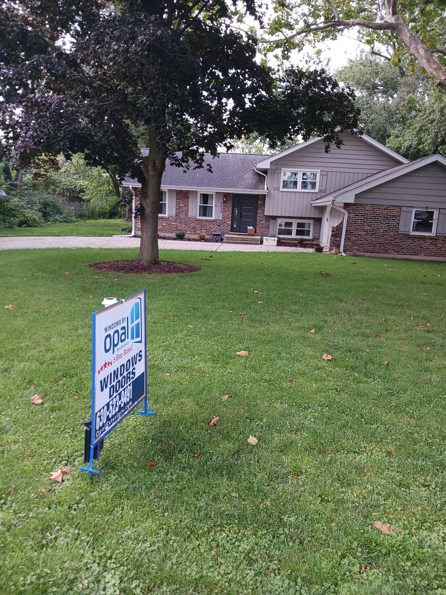 2659 Southcrest Drive , Downers Grove, IL, US