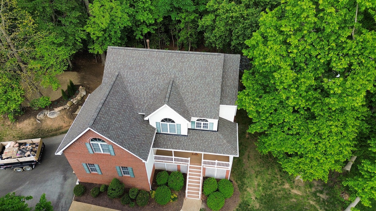 8424 Hillcreek Drive , Midlothian, VA, US