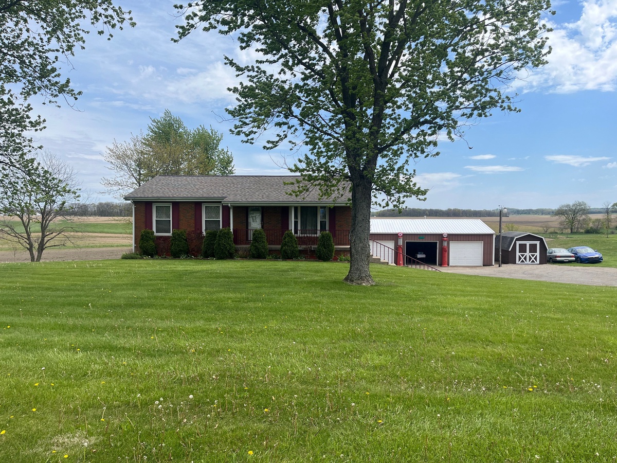 15938 Walnut Creek Pike , Ashville, OH, US