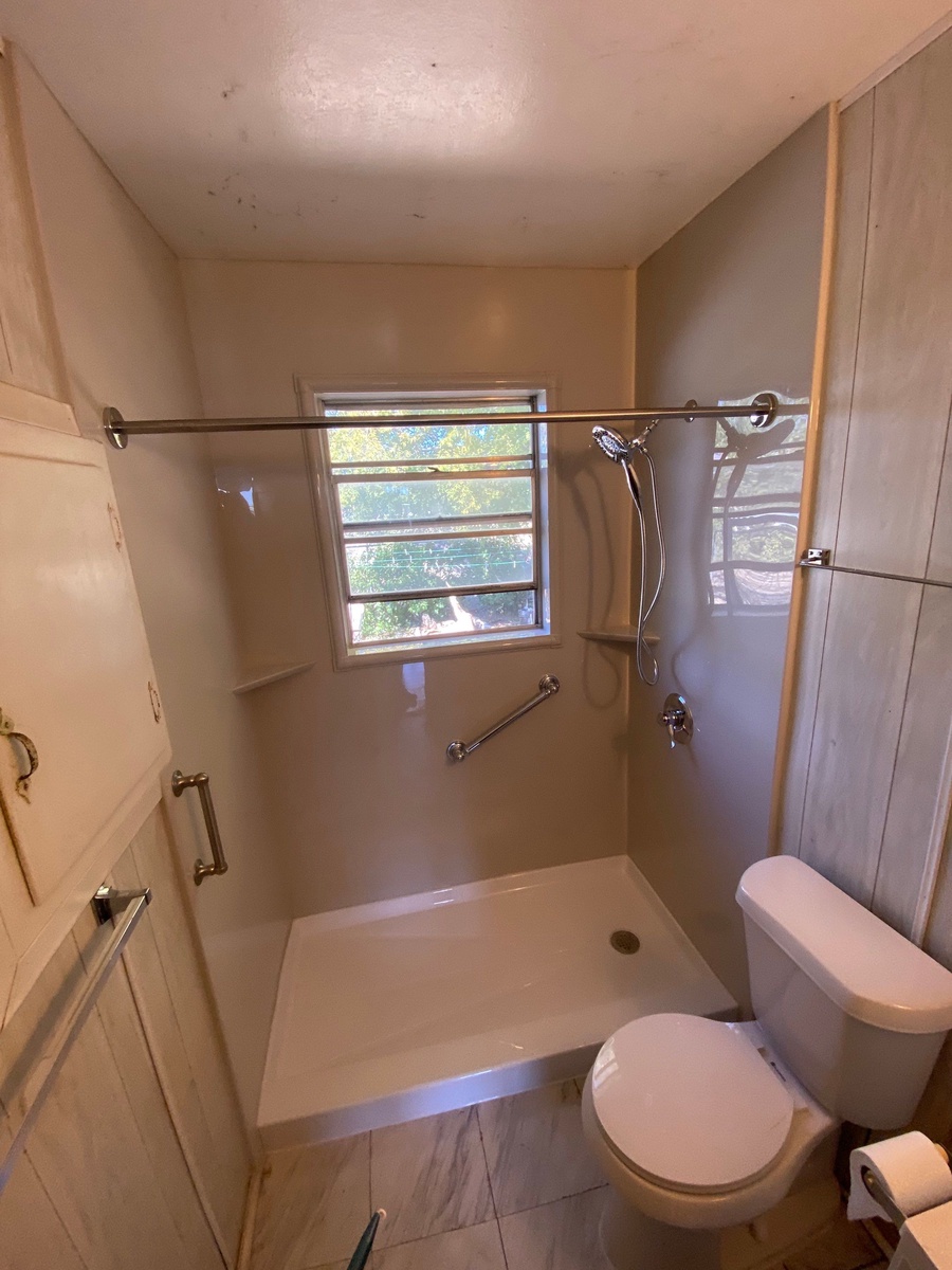 1105 West Commerce Street , Brownwood, TX, US