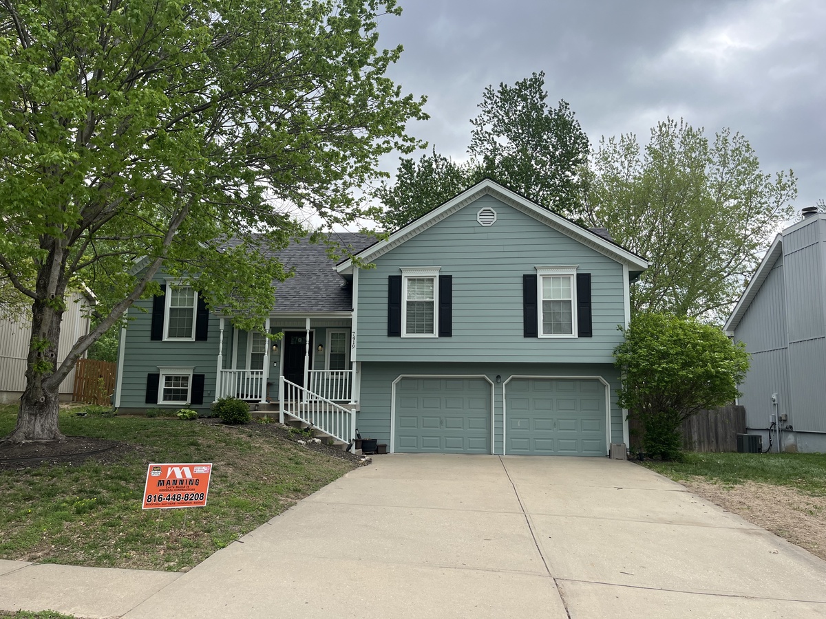 7419 Northwest Rhode Avenue , Kansas City, MO, US