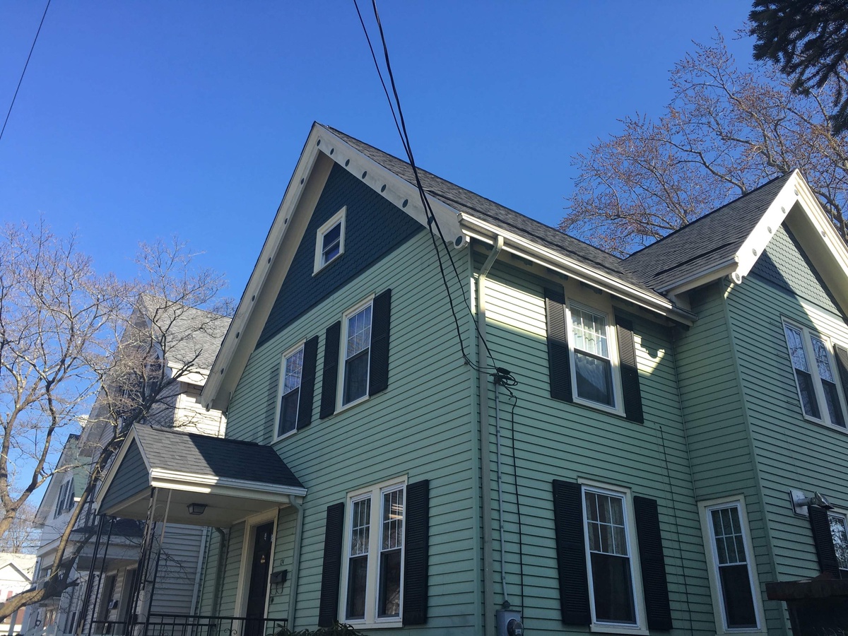 124 Arnold Street , Lincoln, RI, US