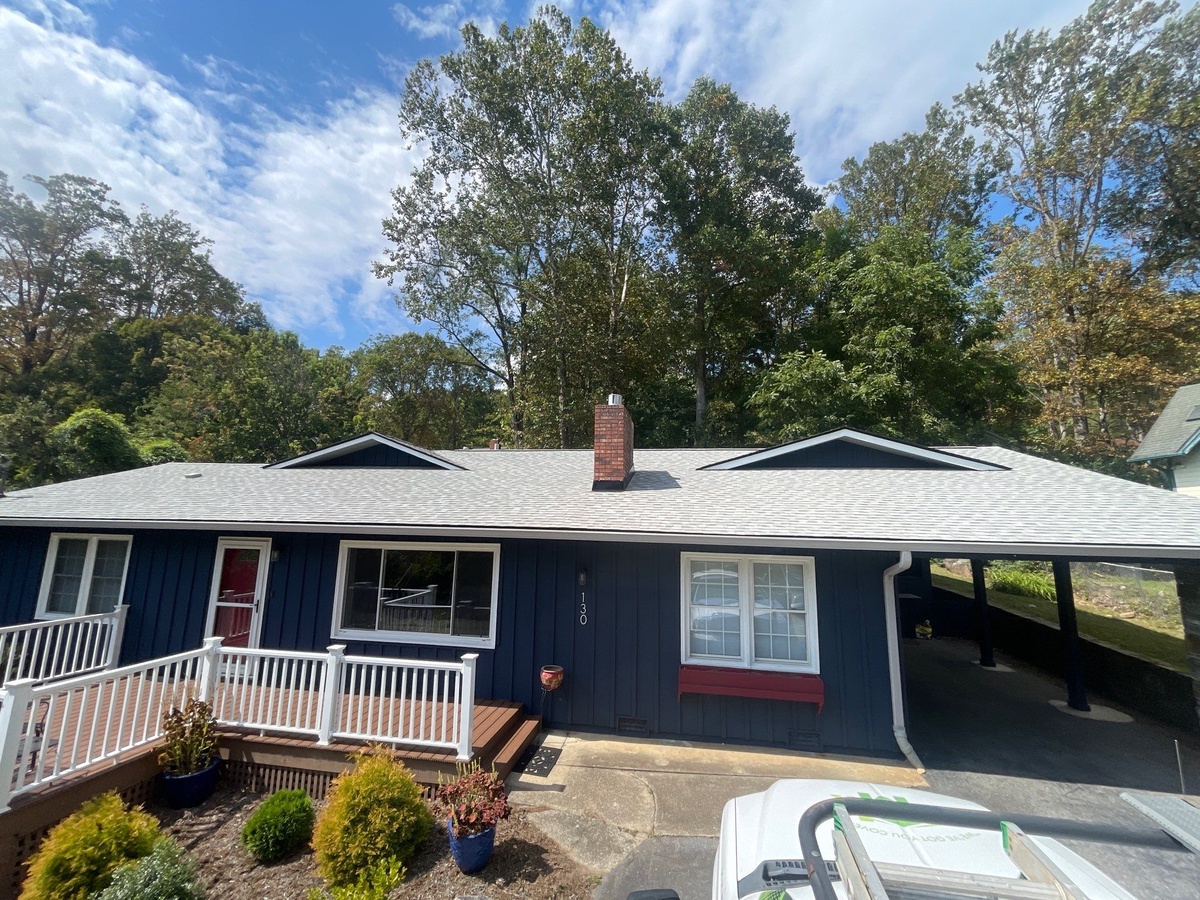 130 Kanawha Drive , Black Mountain, NC, US