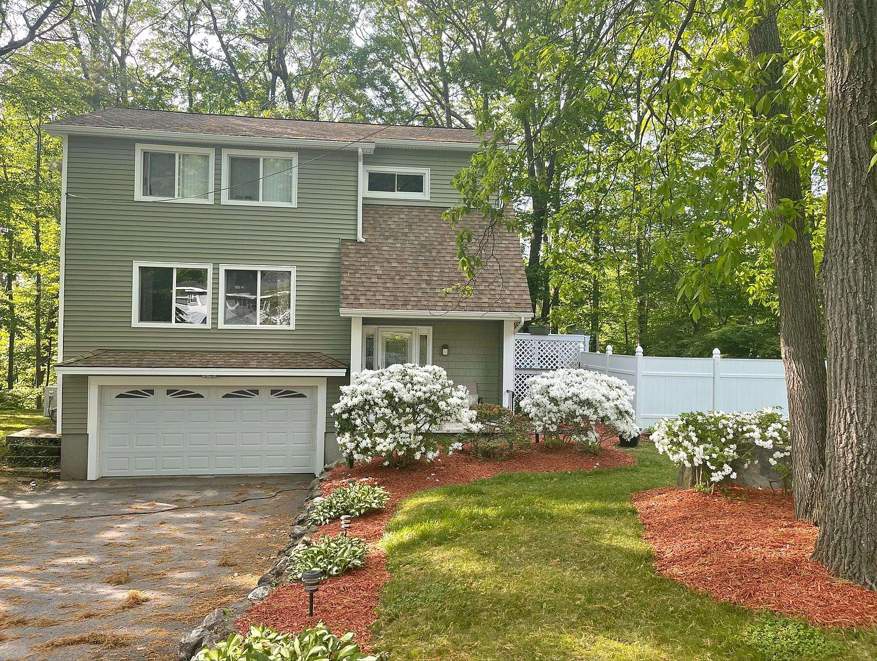8 Parkhurst Drive , Hudson, NH, US