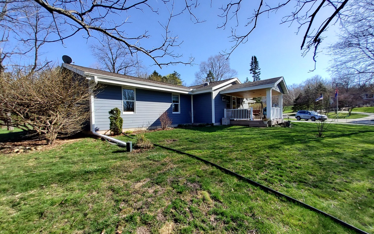 Donna O. W264s7410 Mount Whitney Avenue, Waukesha, WI