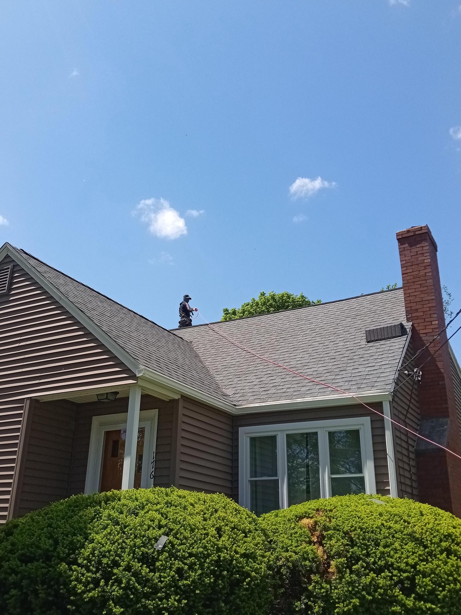 176 Palm Street , Bangor, ME, US