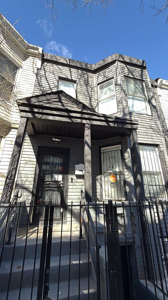 2327 Bassford Avenue , The Bronx, NY, US