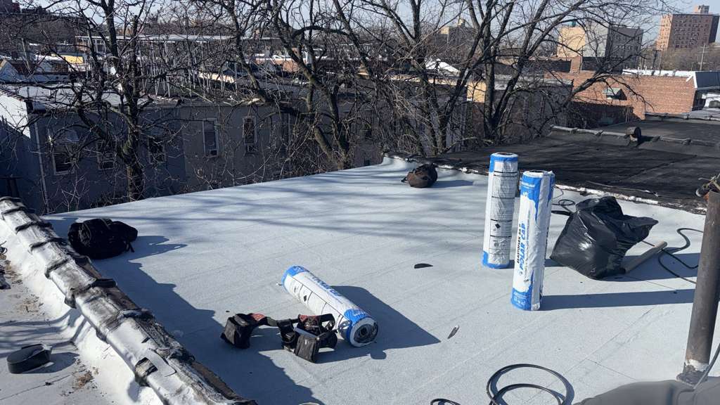 645 Beach Avenue , The Bronx, NY, US