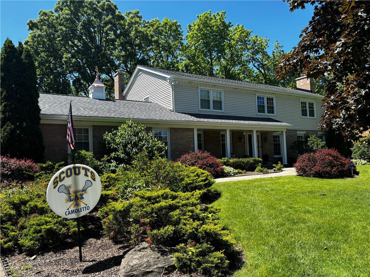 1295 West Cascade Court South , Lake Forest, IL, US