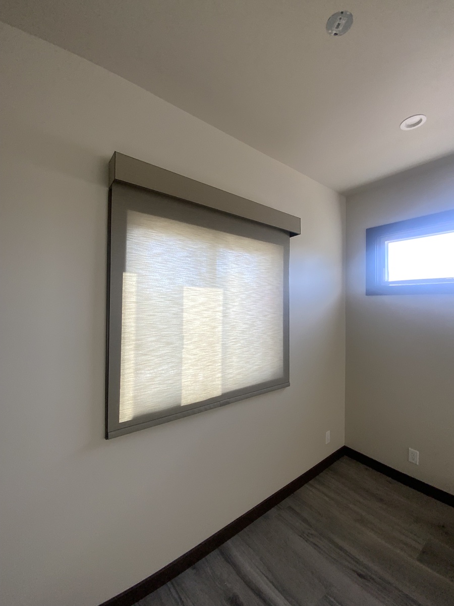 Long Beach, CA, 90807, US