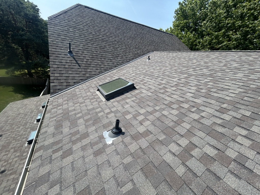11909 Wenonga Lane , Leawood, KS, US