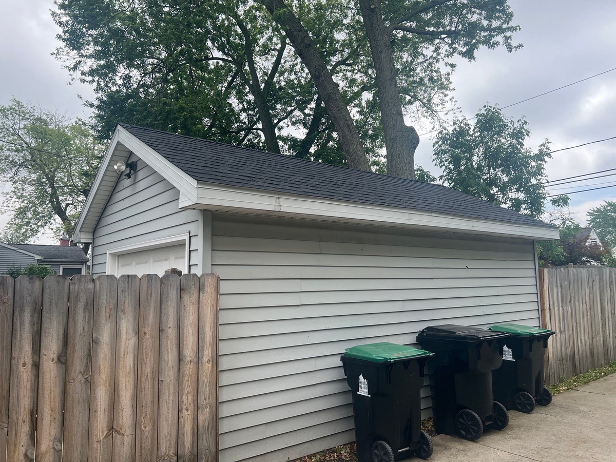 332 Shepard Avenue , Kenmore, NY, US