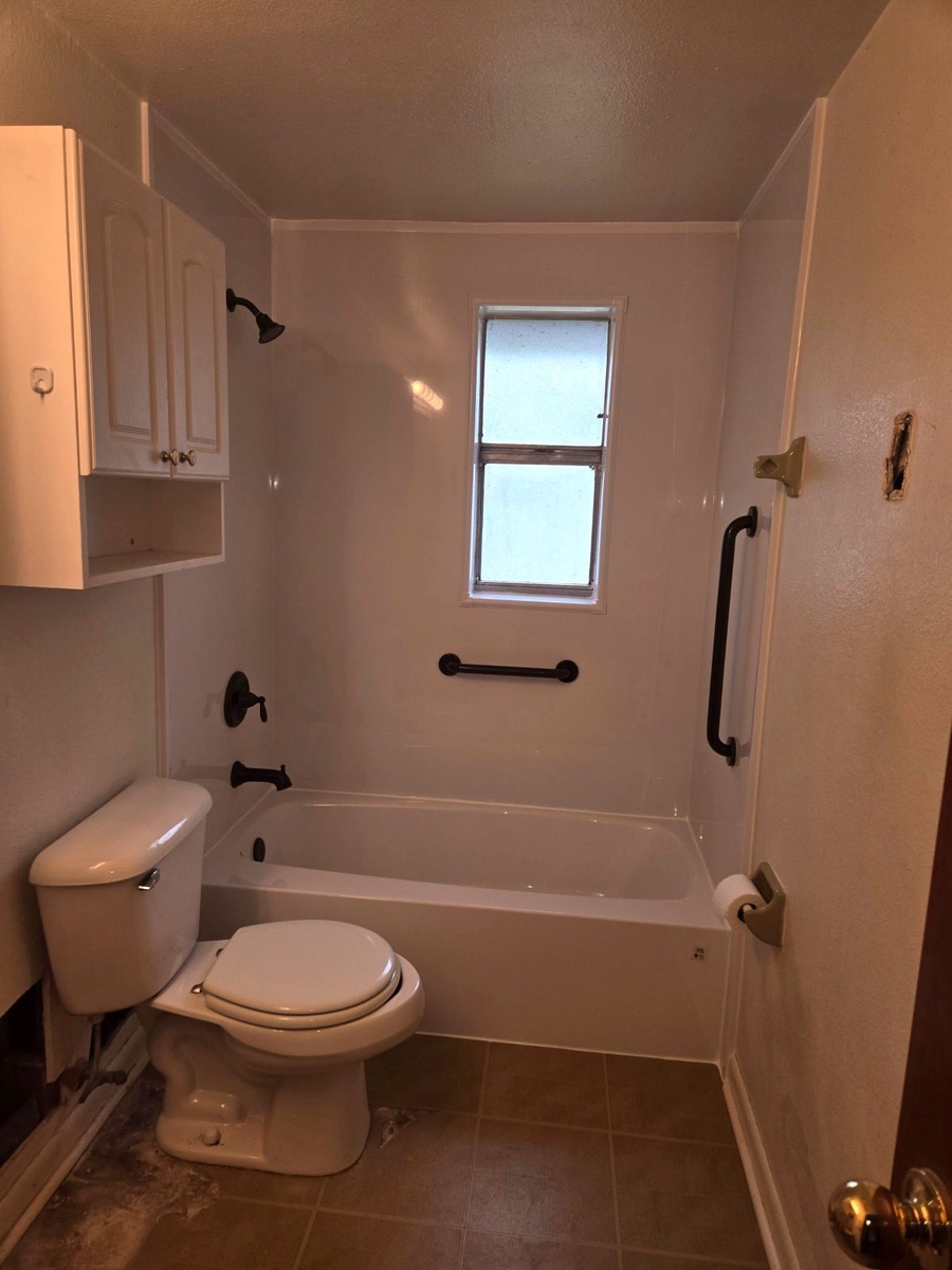 Seffner, FL, 33584, US