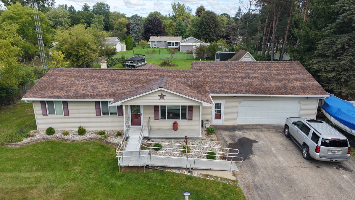 11023 Carr Road , Davison, MI, US