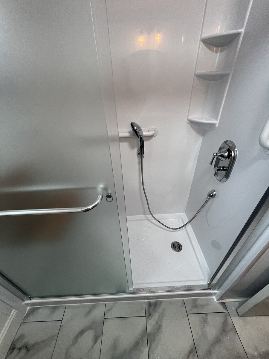 Buffalo, NY, 14221, US