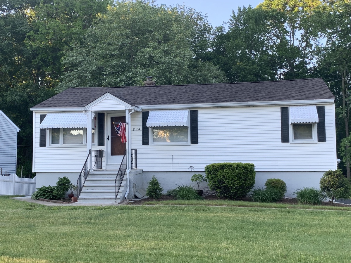 264 Raymond Street , Waterbury, CT, US